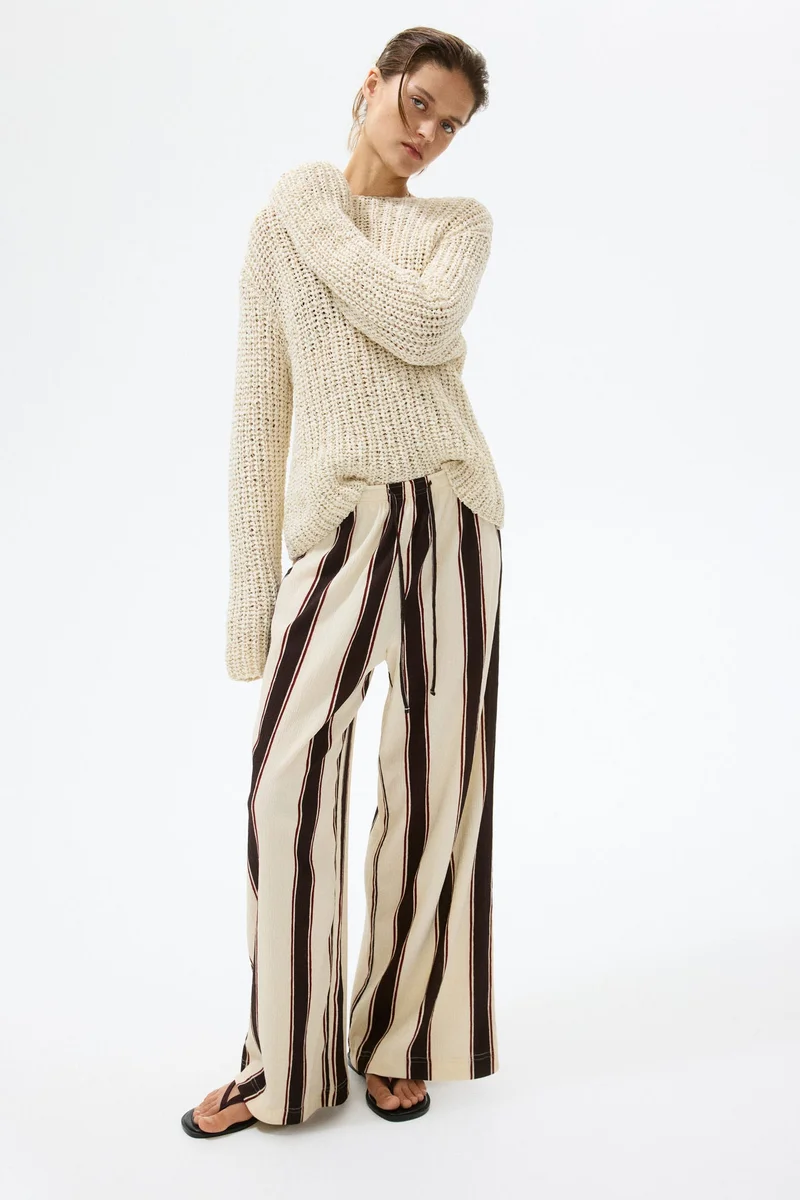 Wide pull-on trousers