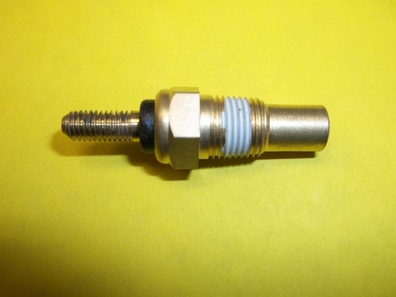 B.B Exhaust Riser Temperature Sending Unit for Volvo Penta Manifold Riser - Image 1