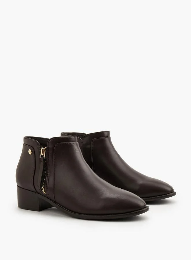 فلورا بيلا من شو إكسبرس Flora Bella Solid Ankle Boots With Zip Closure