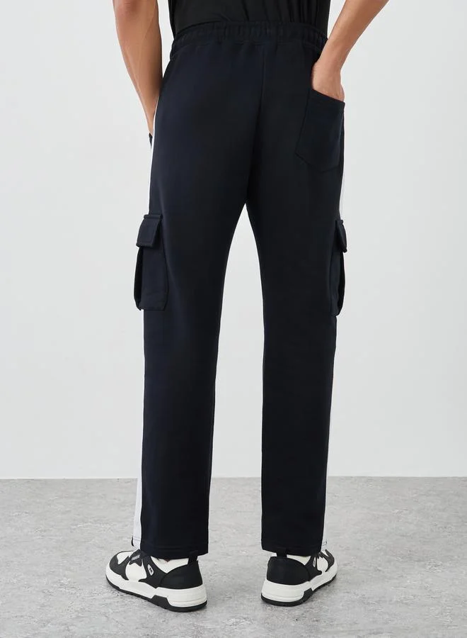 Styli Styli Side Twill Tape Oversized Joggers with Cargo Pockets Deatil