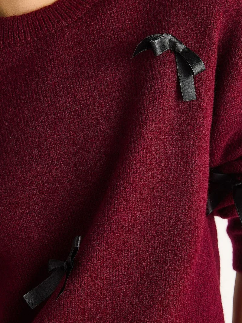 Bianco Lucci LUCCI Bow Detailed Crew Neck Sweater