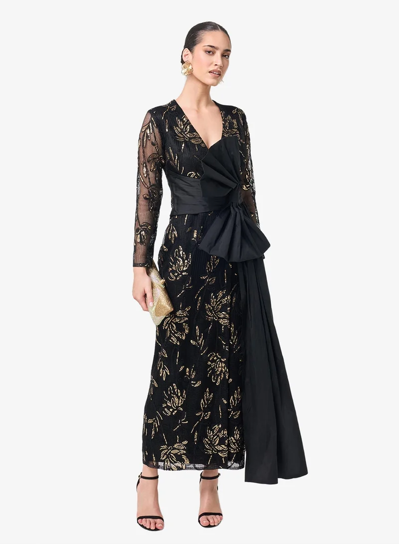 Threadz by Ajooni V-Neck Bow Detail Maxi Dress