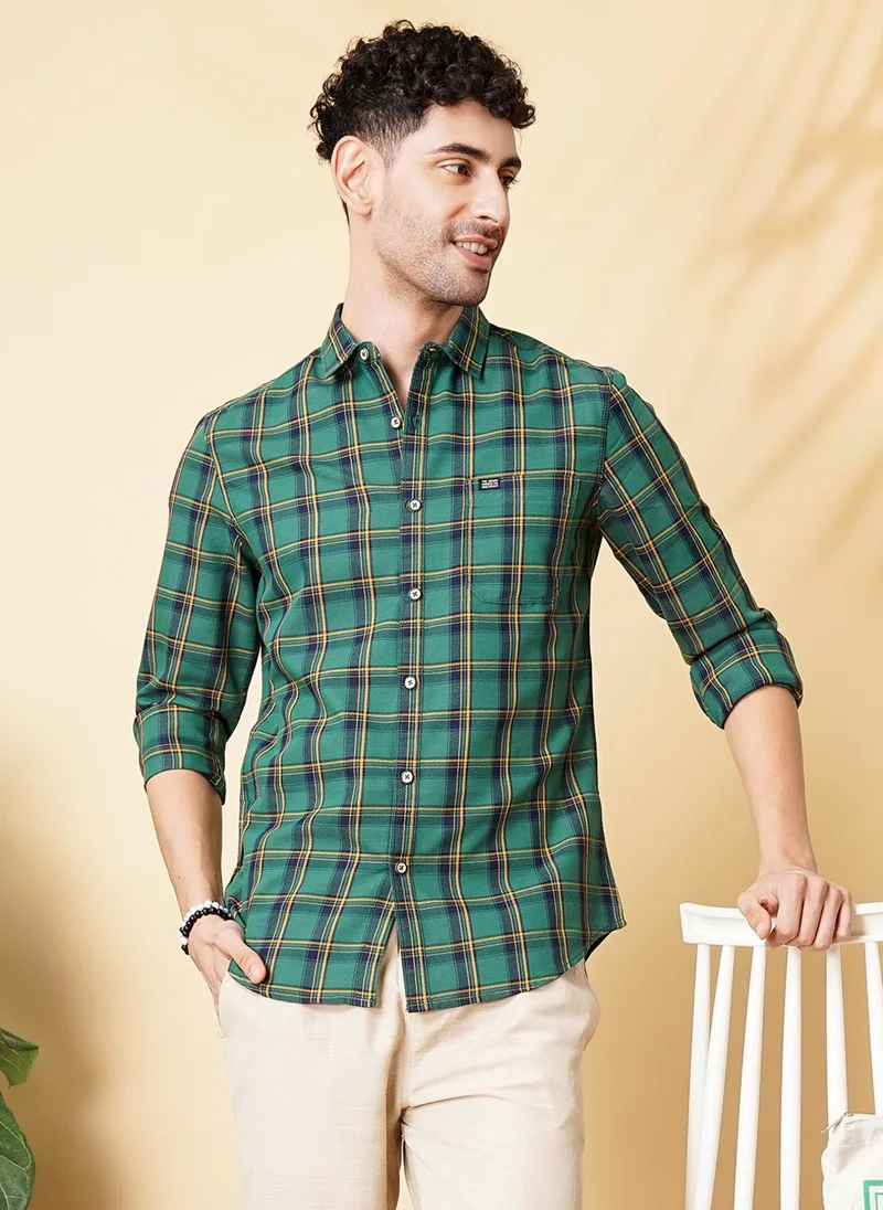 شركة المرآب الهندية Men Slim Fit Checkered Full Sleeves Spread Collar Casual Shirt