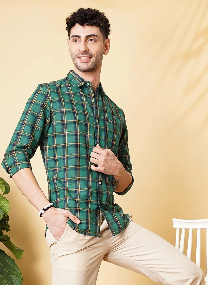 شركة المرآب الهندية Men Slim Fit Checkered Full Sleeves Spread Collar Casual Shirt