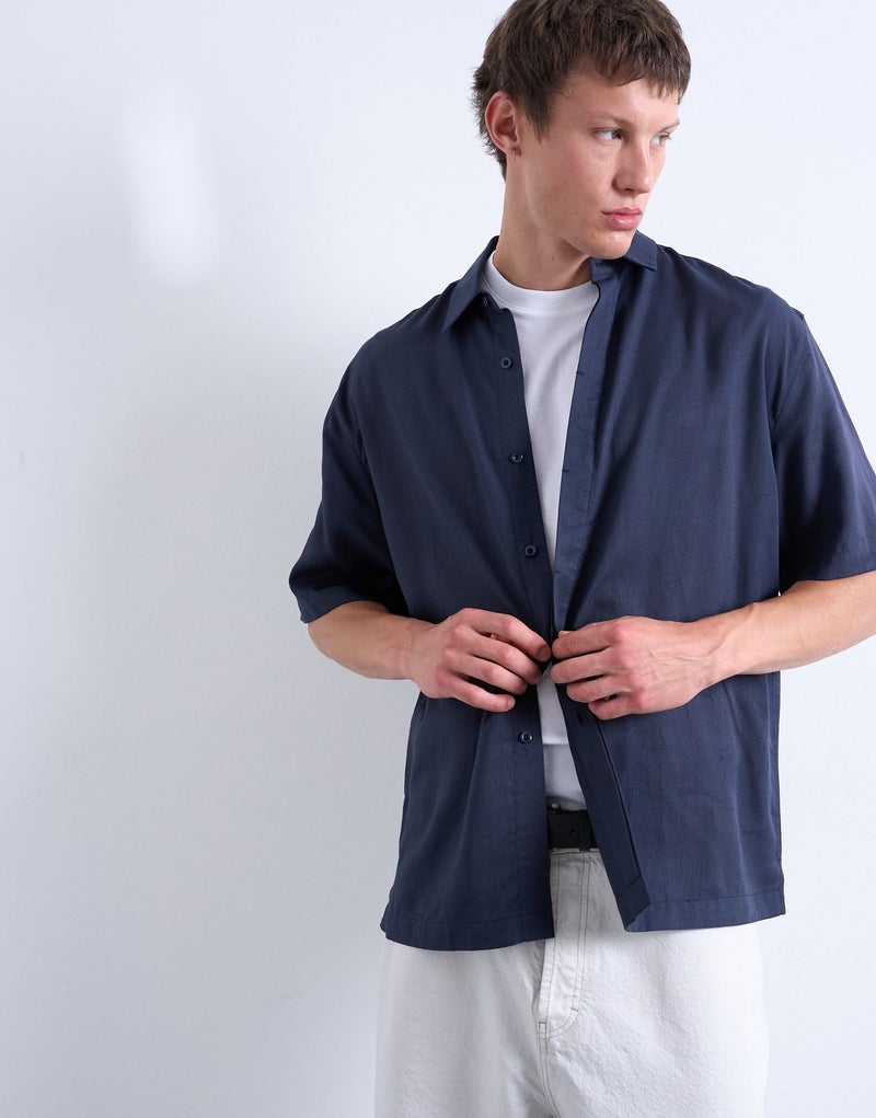 TOPMAN Casual Relaxed Fit Shirt - Image 1