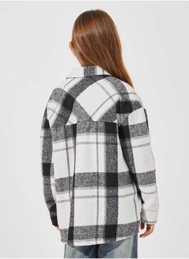 Styli Button Pocket Front Checked Shacket