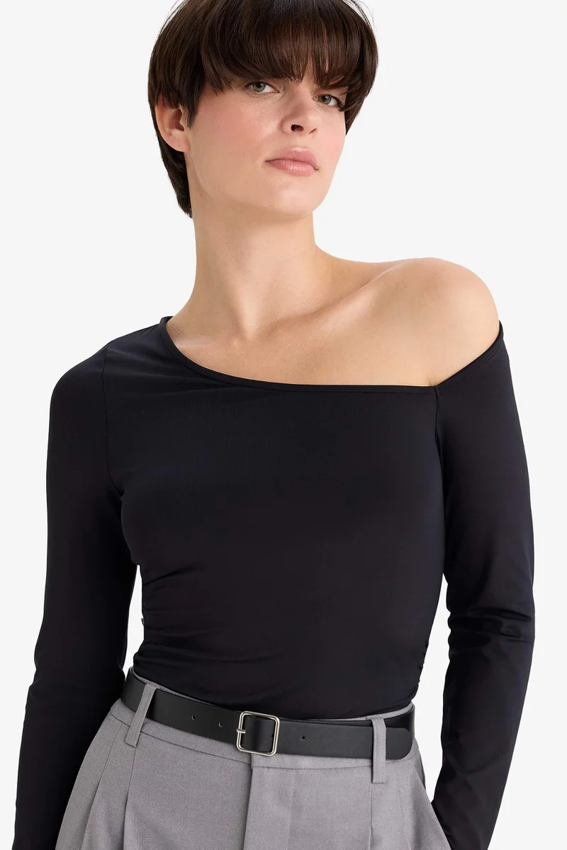 ديفاكتو Slim Fit Bodysuit