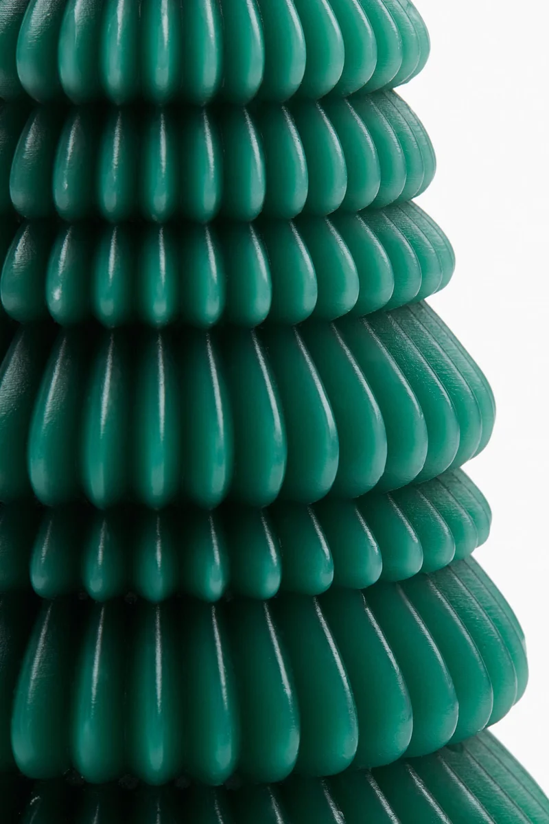 H&M Fir-tree-shaped candle