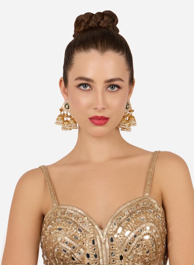 Zaveri Pearls أقراط جومكا مزينة باللؤلؤ الأخضر من زافيري بيرلز - ZPFK22109 - Image 4
