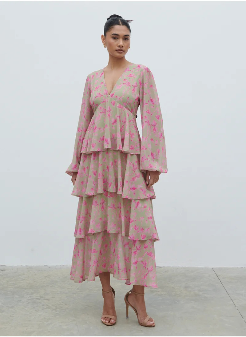 بريتي لافيش Ashton Midaxi Ruffle Dress