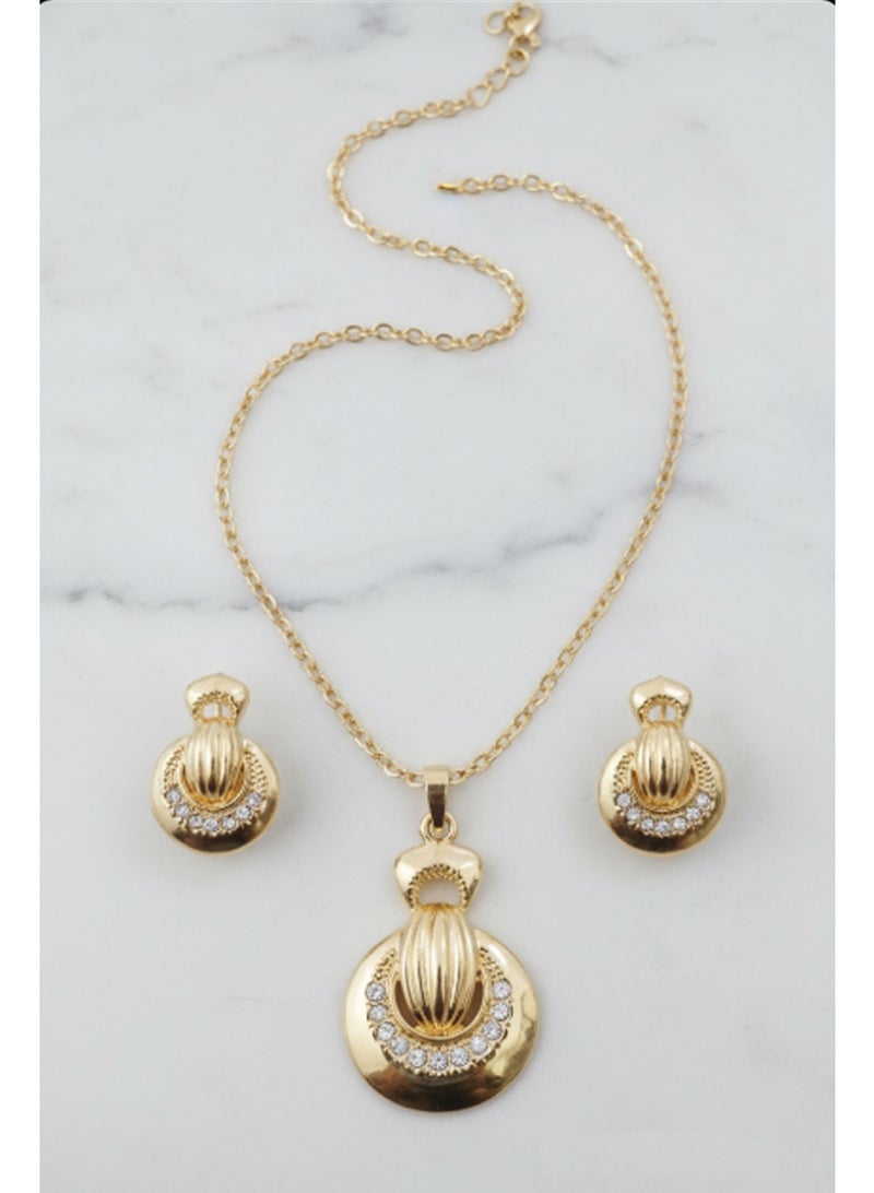 Fashion Jewelry Elegant Gold-Plated Pendant & Earrings Set with Crystal Accents  Classic Designer Gold Jewelry Set for Women – Necklace & Stud Earrings  Luxury Gold Finish Pendant Set with Sparkling Stone Detailing - Image 1