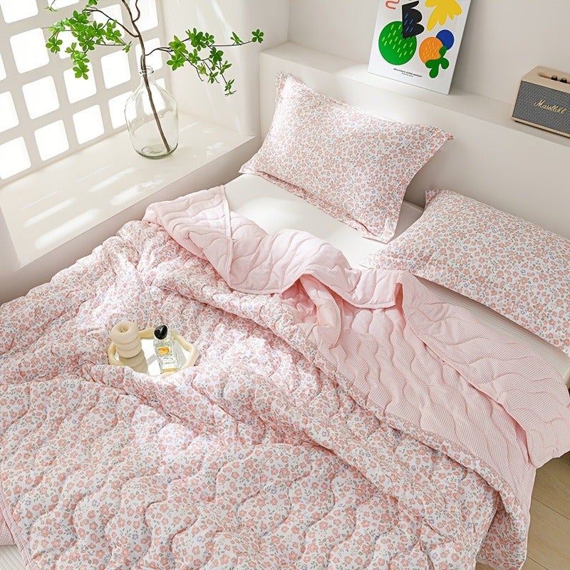 3pcs Soft Skin-Friendly Thin Duvet Cover Bedspread & Throw Blanket - Suitable for All-Season Bed Sheets, Single/Double/King Size Bedding, Machine Washable Coverlet for Home, Hotel, Sofa, Holiday Gift (No Inserts, Floral Print) - Image 1