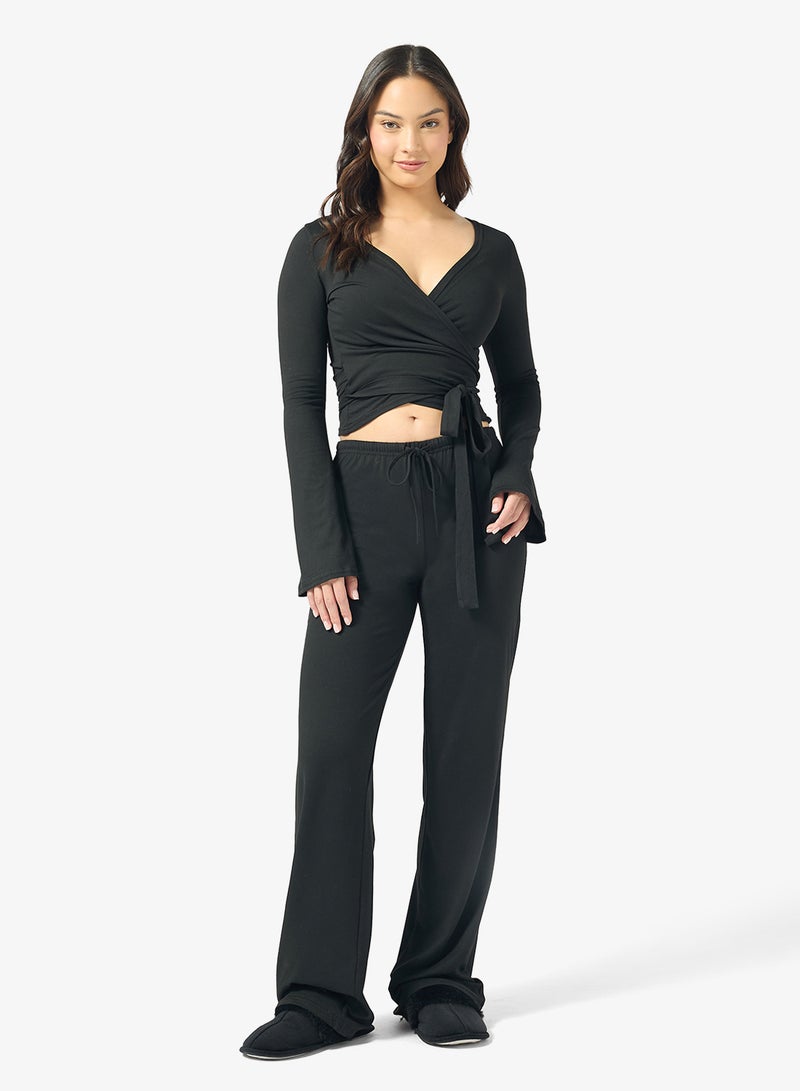 جينجر طقم بيجامة وبلوزة ملفوفة - Image 1