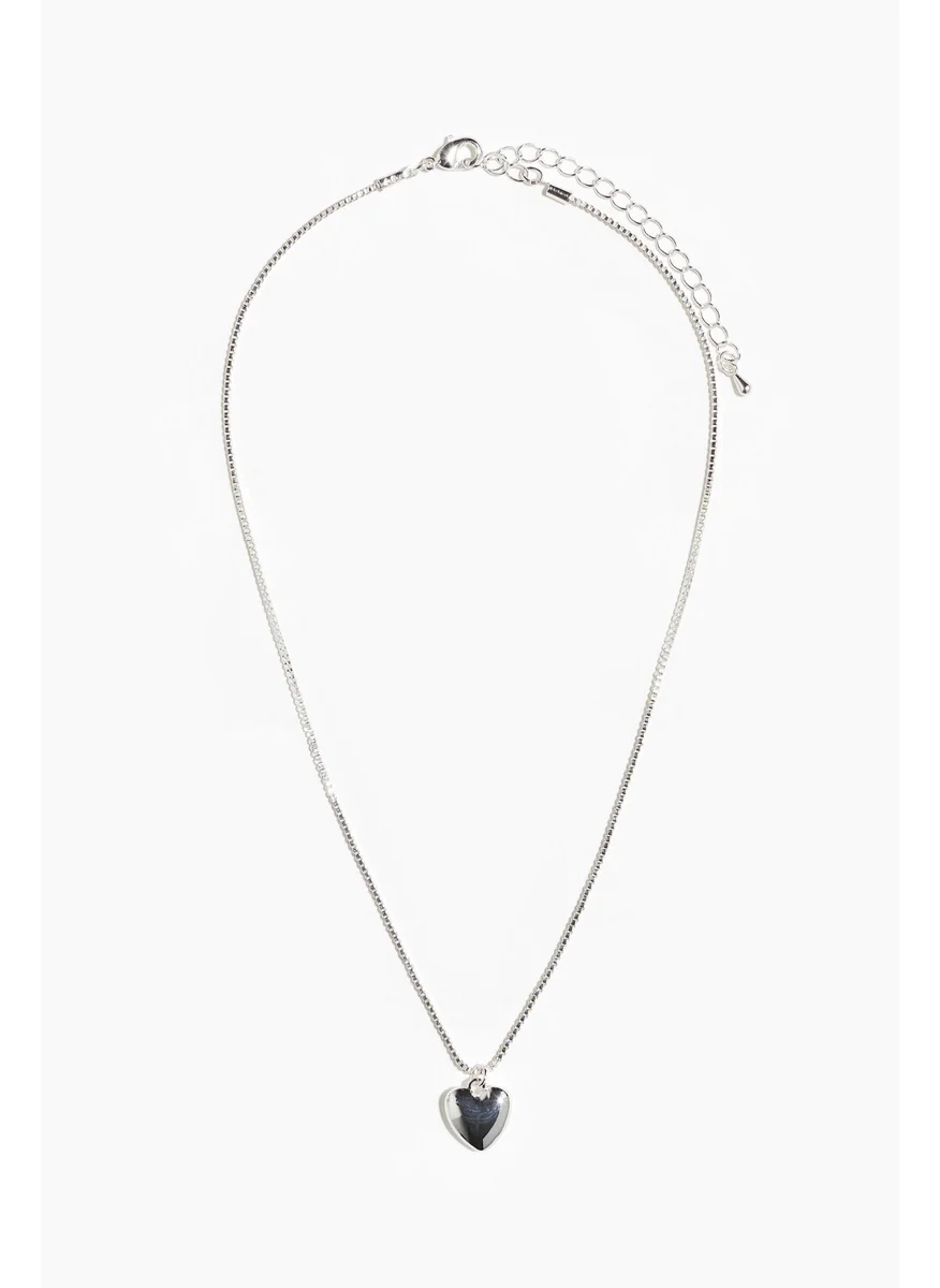 H&M Heart-Pendant Necklace