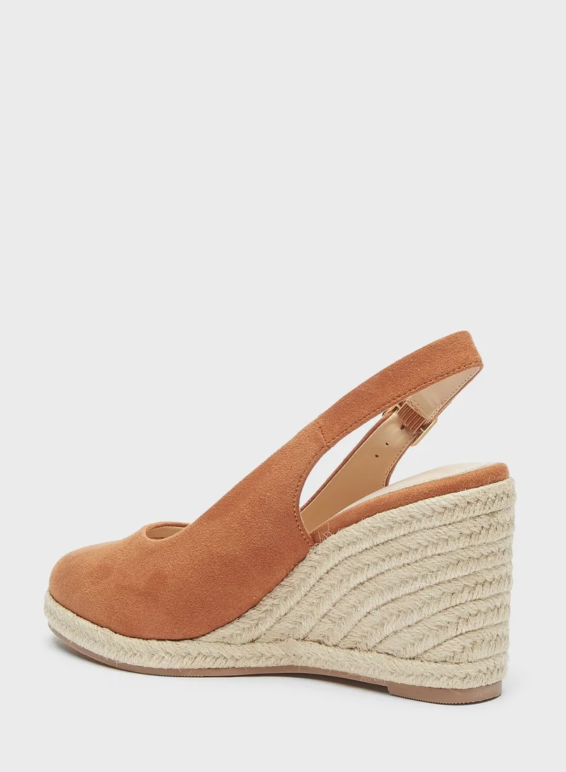 Celeste Pointed Toe Wedge Heel Pumps