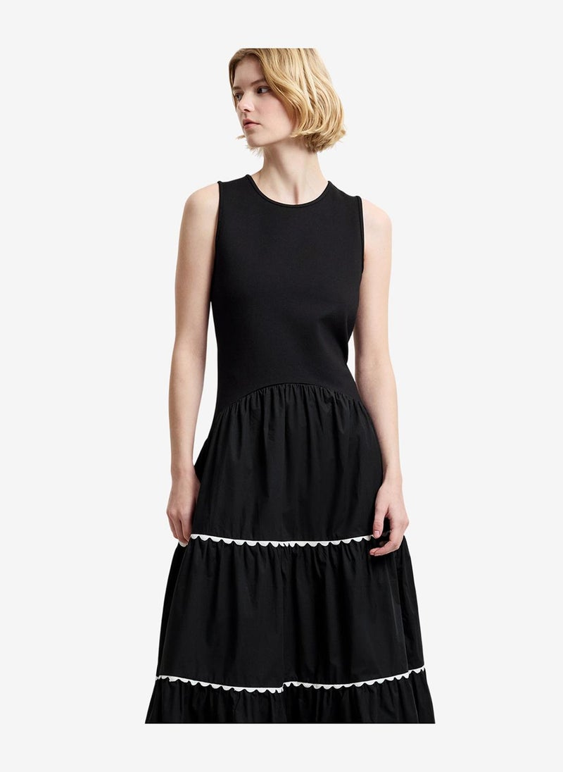 French Connection Women's Kaylie Mix Tiered Ric Rac Monochrome Midi Dress - Image 2
