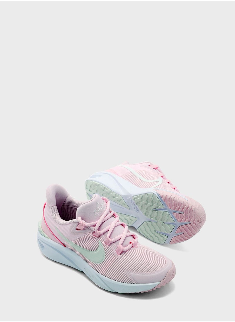 Nike - Youth Star Runner 4 - Image 1