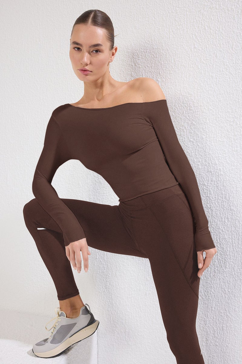 trendyol Brown Seamless Long Sleeve Knitted T-Shirt - Image 1