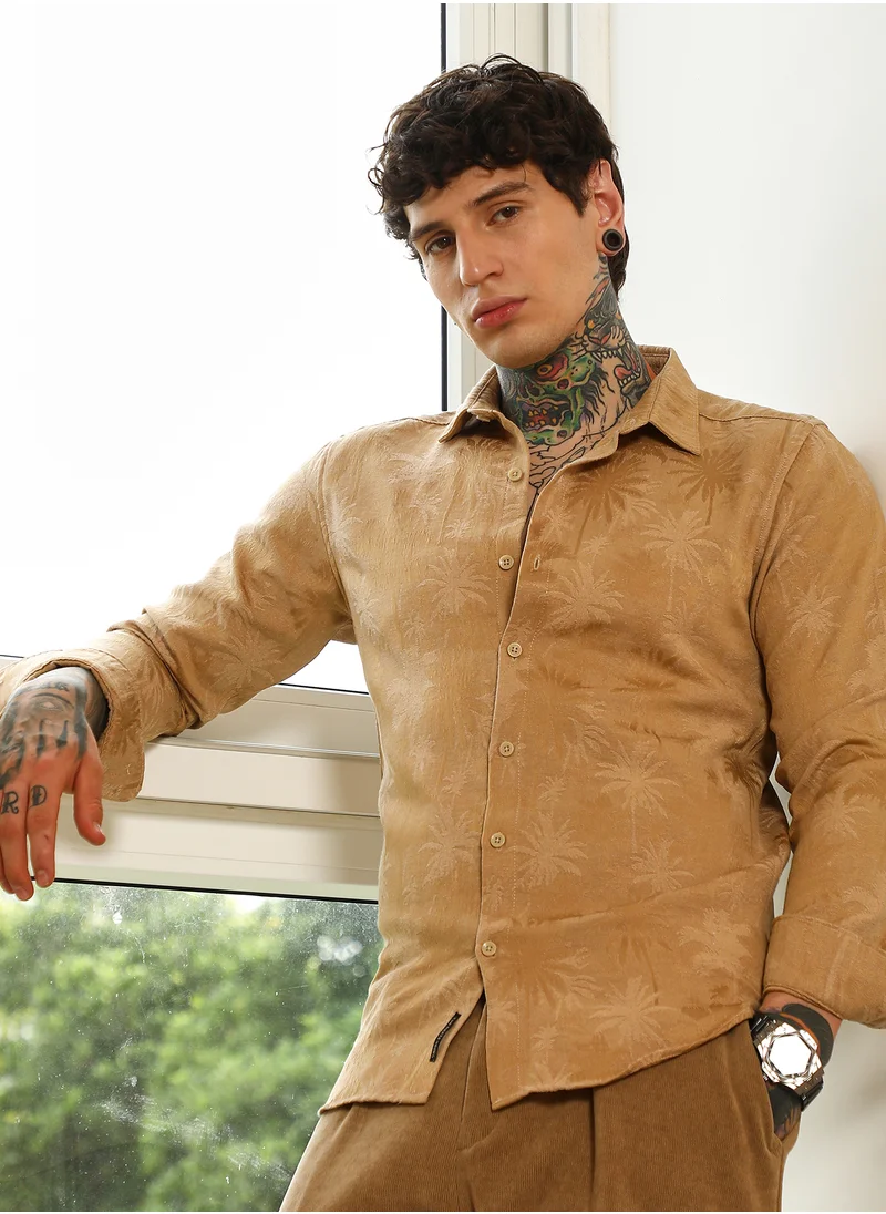 Campus Sutra Men's Beige Textured Slim Fit Shirt With Palm Tree Pattern