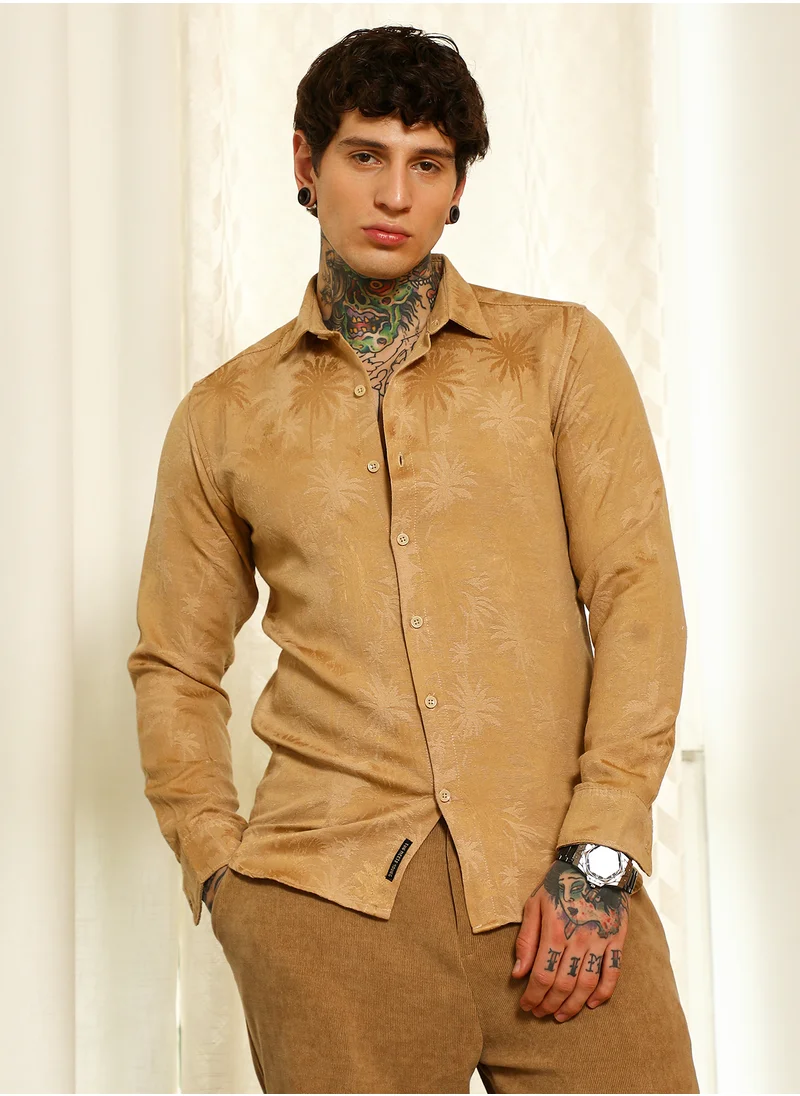 Campus Sutra Men's Beige Textured Slim Fit Shirt With Palm Tree Pattern