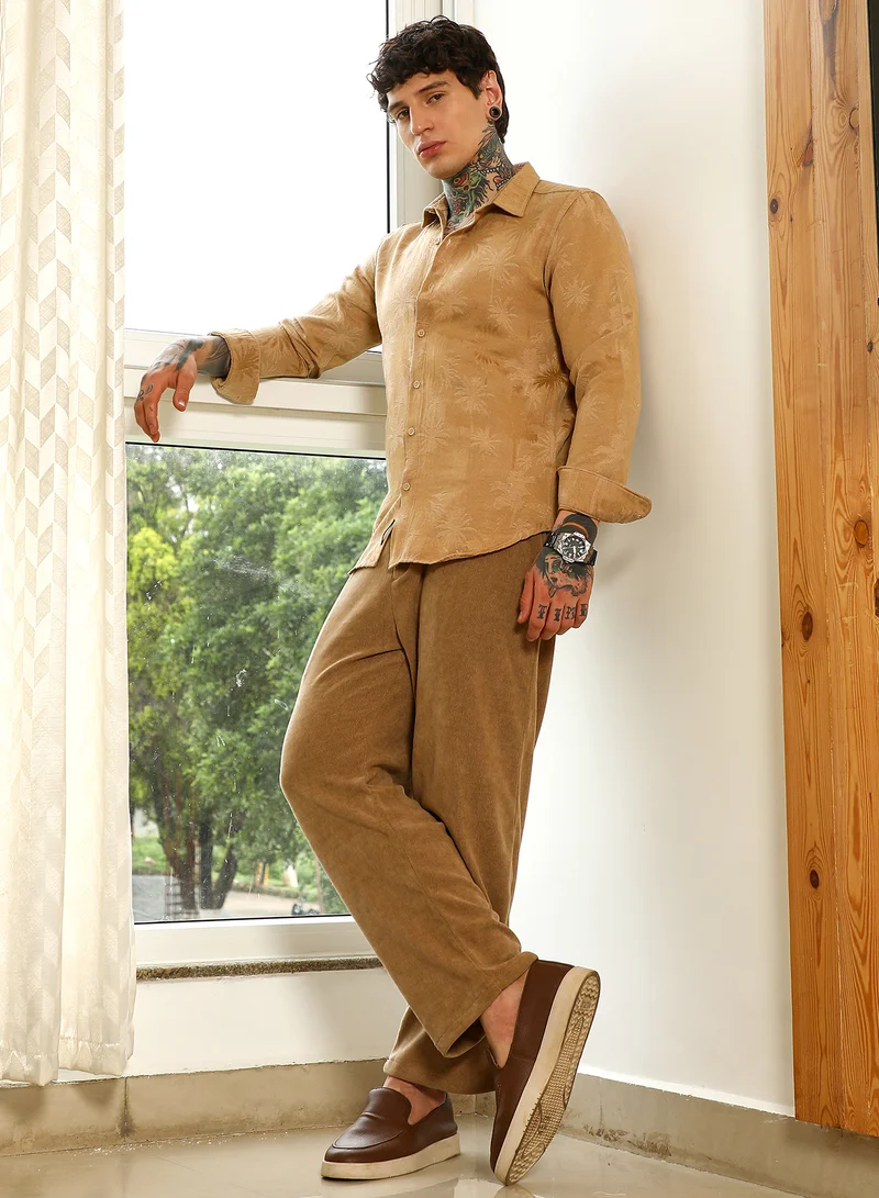Campus Sutra Men's Beige Textured Slim Fit Shirt With Palm Tree Pattern