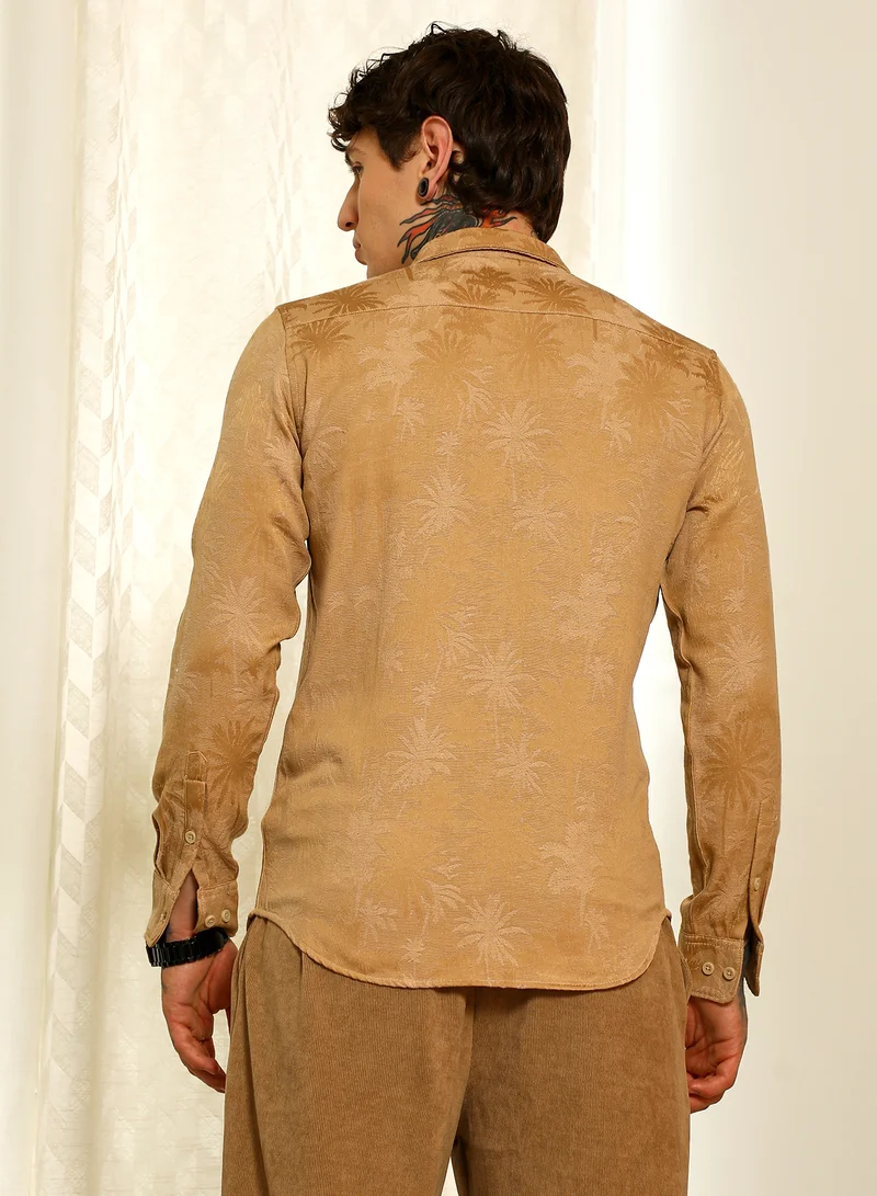 Campus Sutra Men's Beige Textured Slim Fit Shirt With Palm Tree Pattern