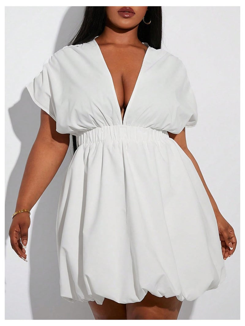 WDIRARA Women's Plus Size Deep V Neck Bubble Dress Short Sleeve A Line Mini Dresses White X-Large Plus - Image 4