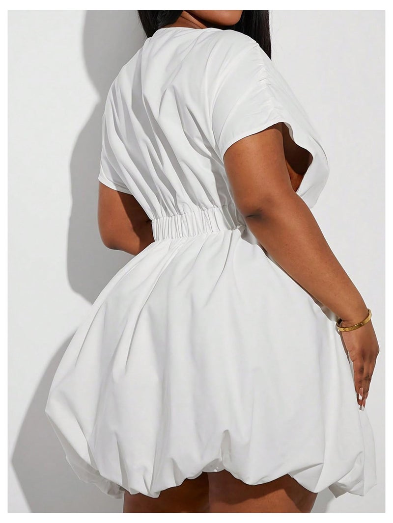 WDIRARA Women's Plus Size Deep V Neck Bubble Dress Short Sleeve A Line Mini Dresses White X-Large Plus - Image 2