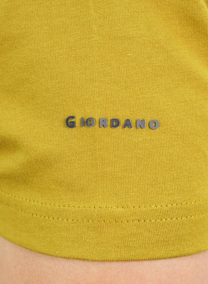 GIORDANO  Men's Giordano Cotton Crewneck Slim Fit Tee - Short Sleeve for Men | Best Price UAE