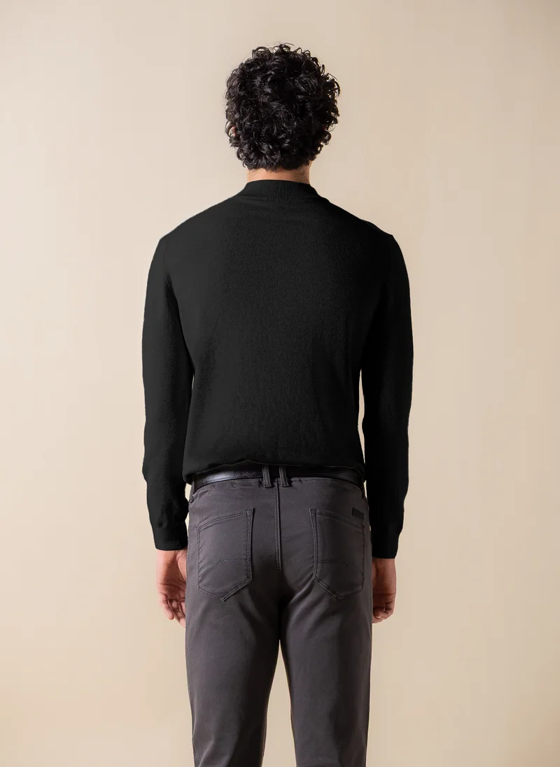 SHAPES FINE KNIT MOCK-NECK SWEATER