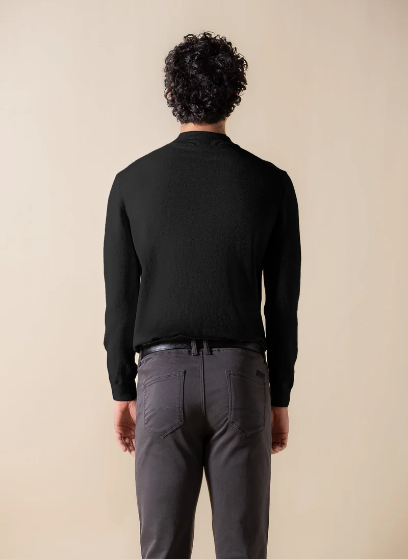 شايبس كنزة بياقة مرتفعة محبوكة بدقة