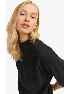 JJXX Jxvaleria Oversize Women's Black T-Shirt 12252007-BLACK  - Image 2