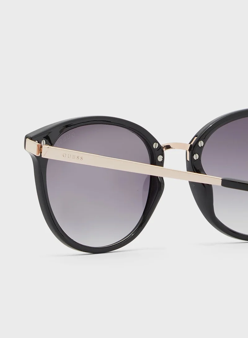 GUESS Round Sunglasses