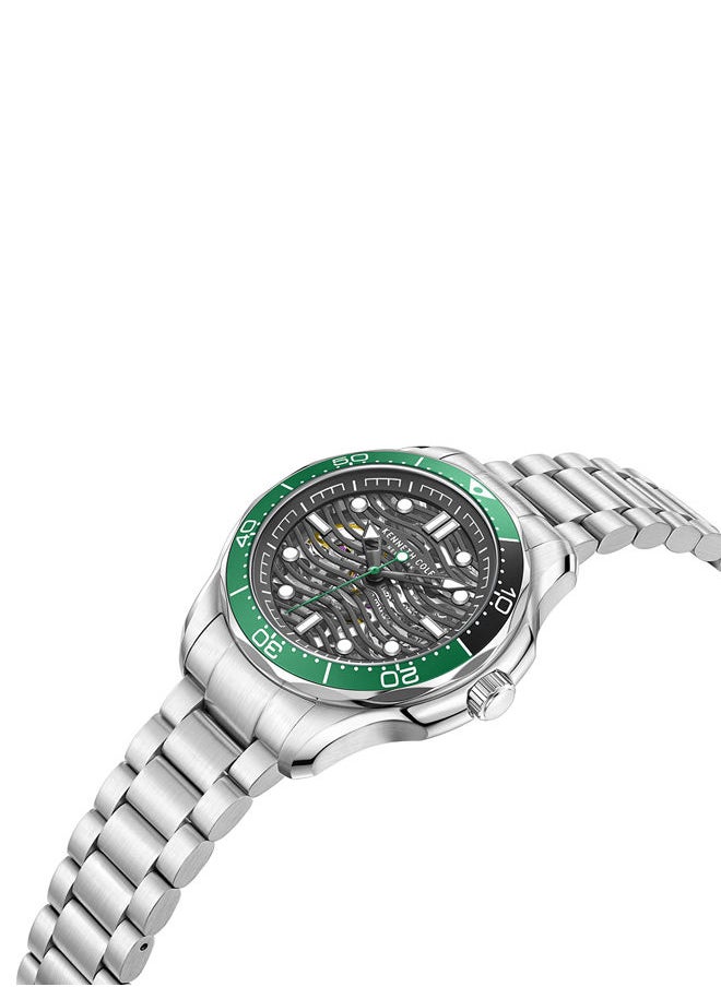 Kenneth Cole New York Analog Gents Watch With Stainless Steel Bracelet 44mm  - Image 2