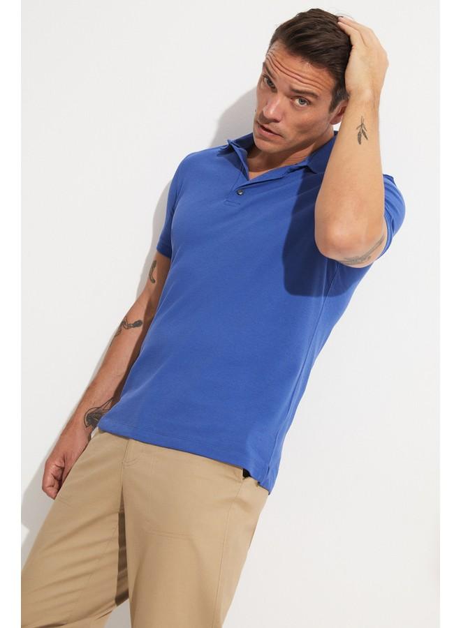 جون تيشيرت بولو رجالي بأكمام قصيرة بقصة ضيقة باللون الأزرق الداكن حصري لشهر يونيو - Image 3