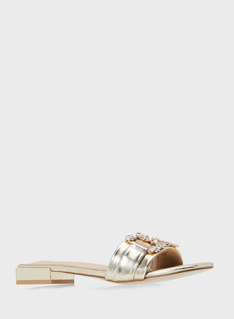 ايلا Ladies Flat Sandal