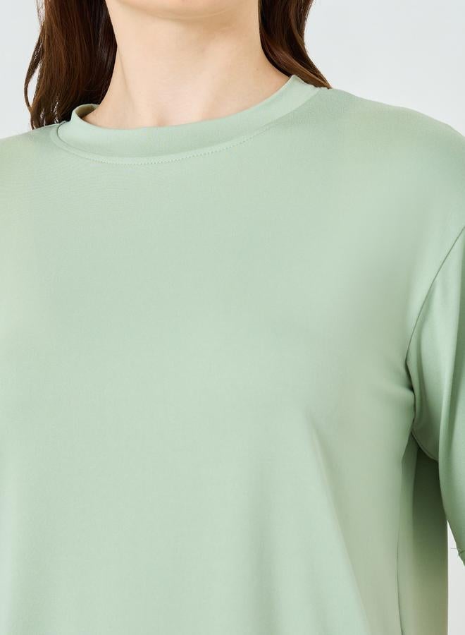 ستايلي مجموعة من بيجاما مخططة وتيشيرت بأكمام قصيرة - Image 3