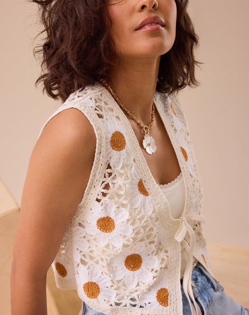 Yojeasrio Women Y2K Crochet Knit Vest Cute Tie Front Tank Top Sleeveless V Neck Crop Hollow Out Vest Sweater Going Out Tops - Image 3