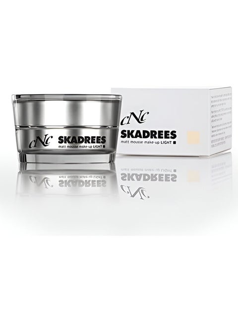 Skadrees Matt Mousse Make-Up Light 15ml