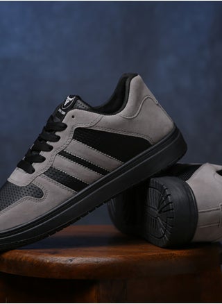 Black / grey