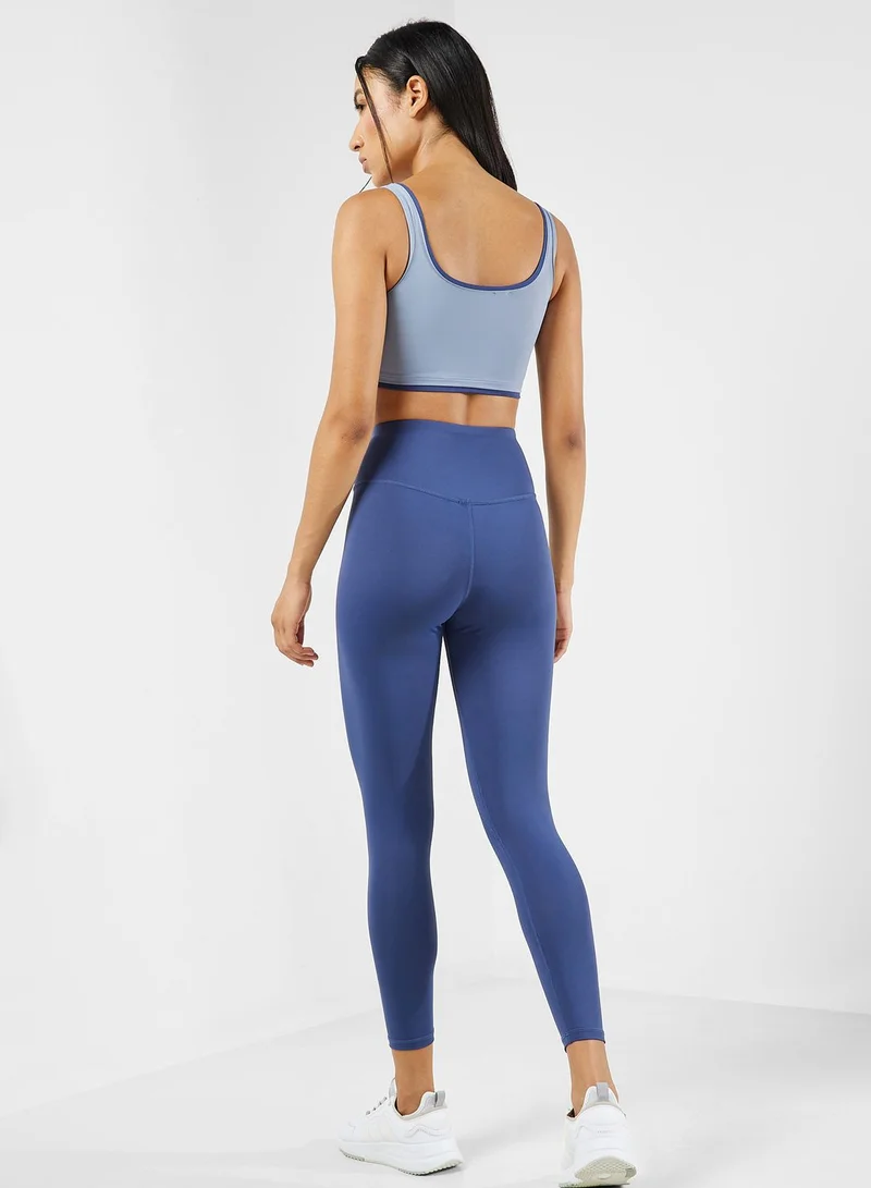 FRWD Contrast Trim Sports Bra & 3/4Th Leggign Set