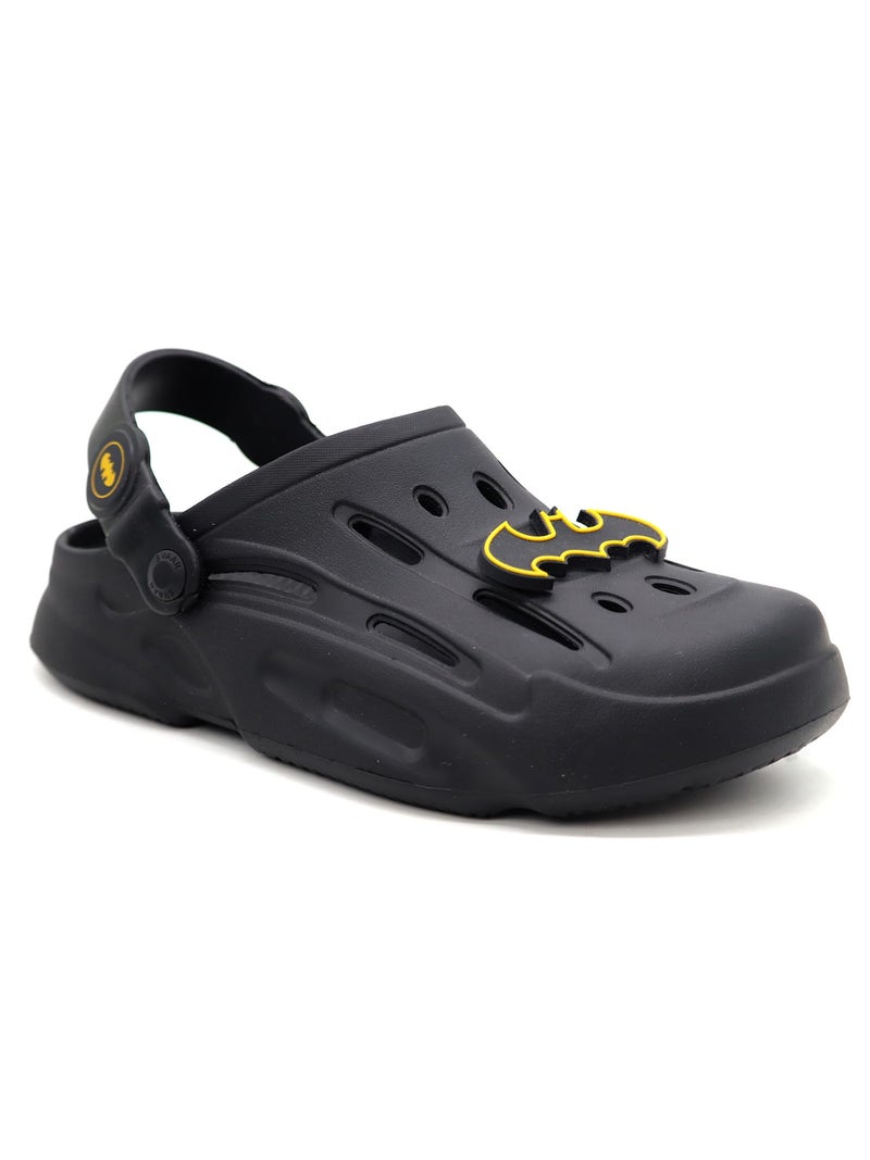 SVAAR Batman Men's Sturdy Clogs With Authentic Batman Charms And Adjustable Back Strap Black, 9 UK - Image 3