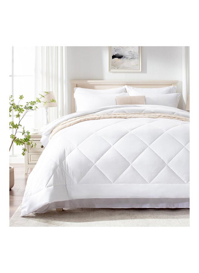 SIGNOOLA Signoola Diamond Microfiber Heavy Comforter, 3.5 kg ,Set of 1 Comforter (180 cm x 240 cm), Super Soft Double Bed Blanket for Winter White Color . 