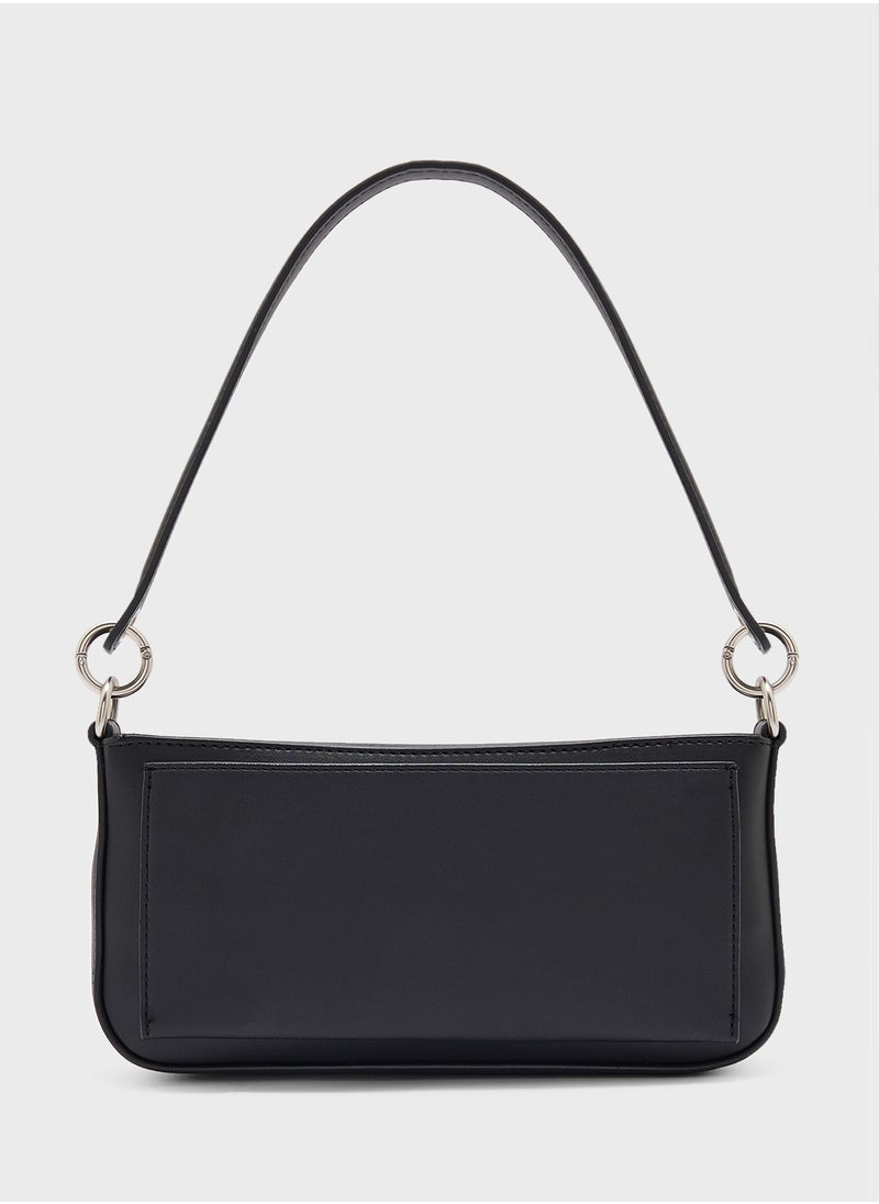 Calvin Klein Jeans - Sculpted Pouch25 Crossbody - Image 1