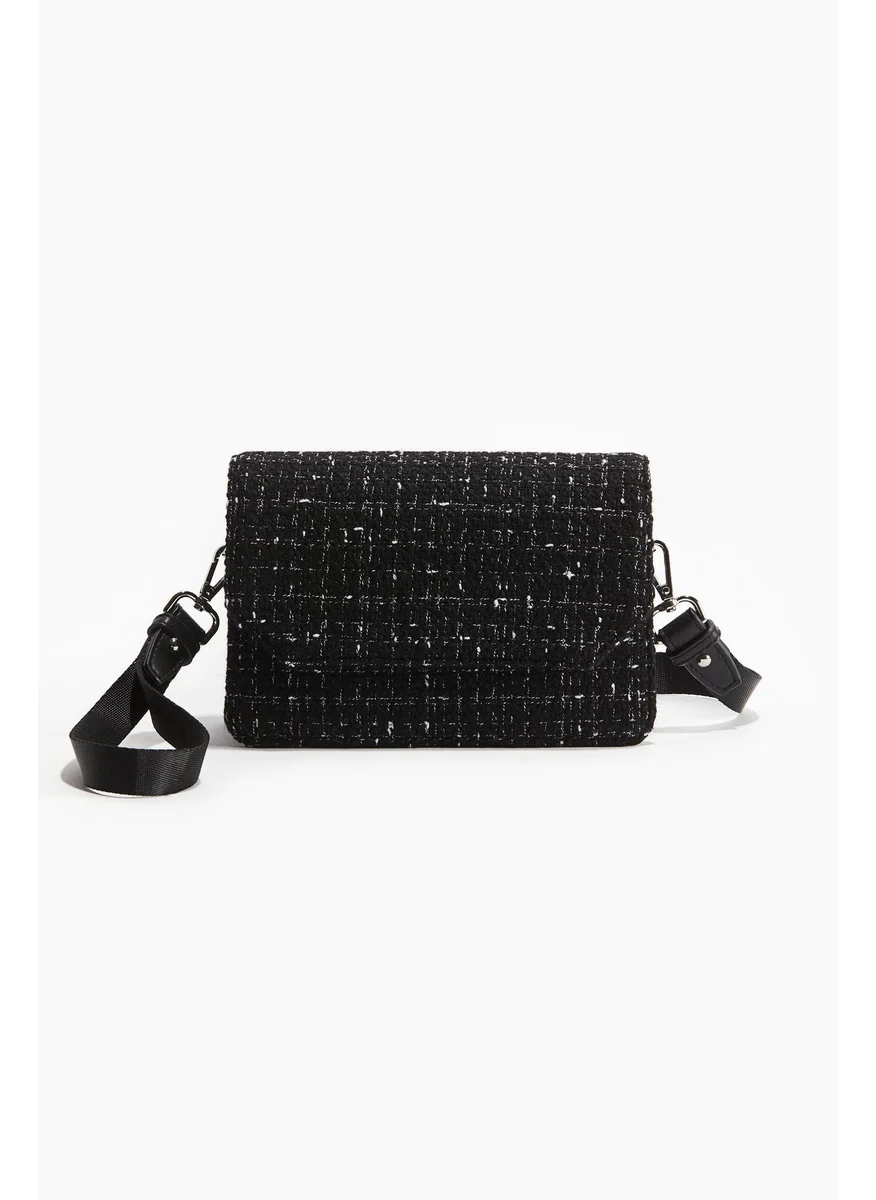 اتش اند ام Bouclé Crossbody Bag