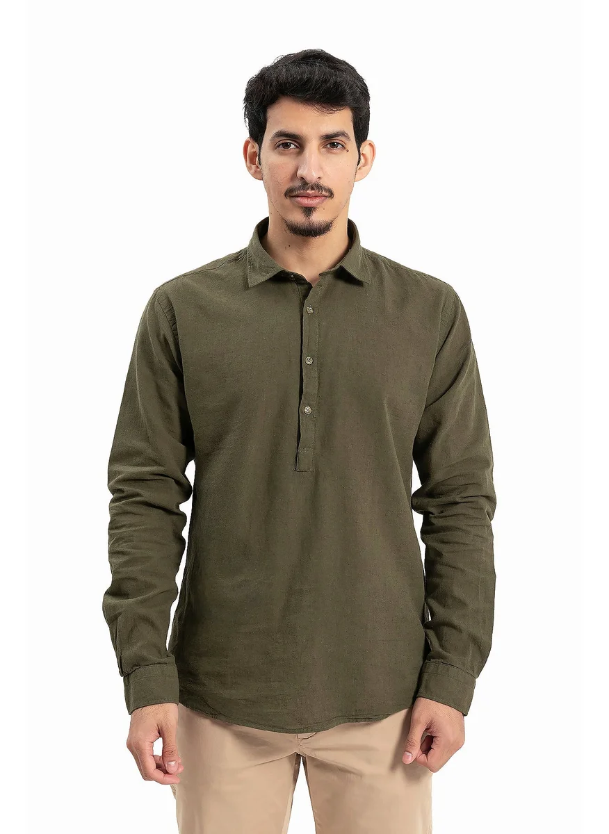 وي كرييت Men Olive T-Shirt by WECRE8