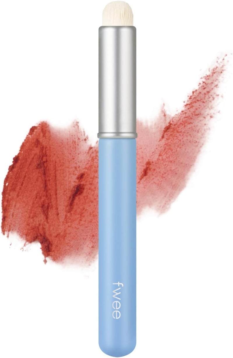 fwee Fingerlike Lip Brush | Multi-purpose Makeup Brush with Lid - Image 1