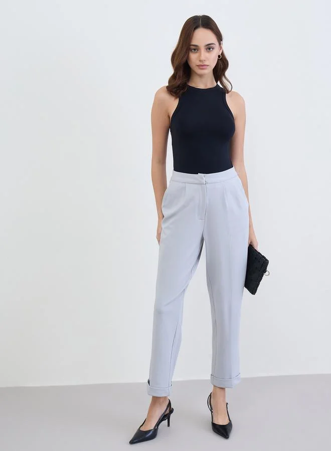 ستايلي بنطال بقصة مريحة