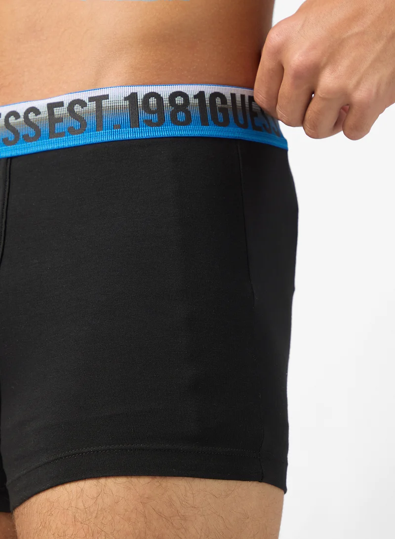 جس ثلاث عبوات سراويل داخلية