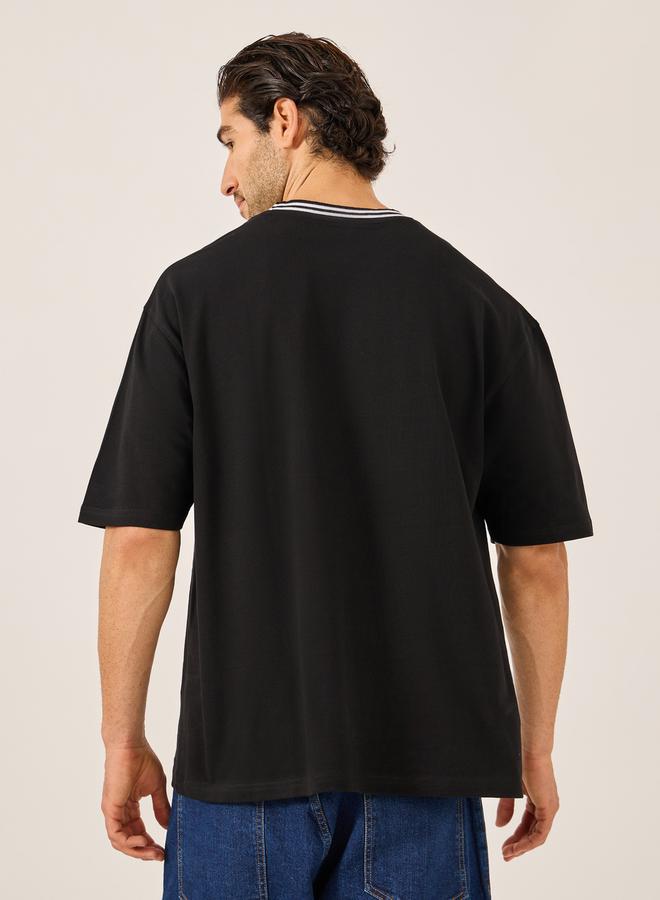 Styli Varsity Towel Embroidered Pique Knit Regular Fit T-Shirt - Image 4